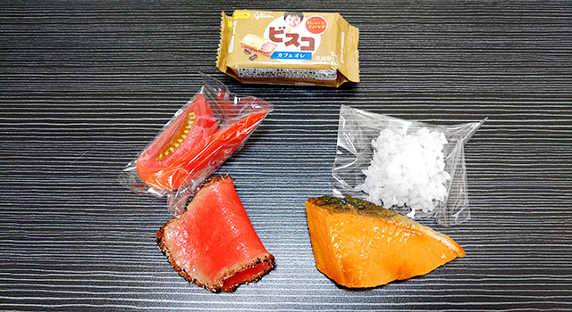 DMMスクラッチ FAKE FOOD HATANAKA 食品サンプル C賞 焼鮭切り身＆ご飯 ローストビーフ＆カットトマト 開封