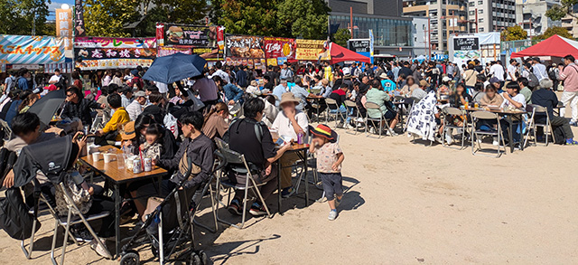 酒まつり メイン会場 屋台3