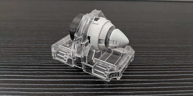 ガンプラ MG ガンダムエクシア ソリッドクリア GNドライヴ 斜め