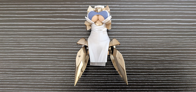 美プラ KOTOBUKIYA ゼノサーガⅢ KOS-MOS ver.4 正面サイドユニット装着