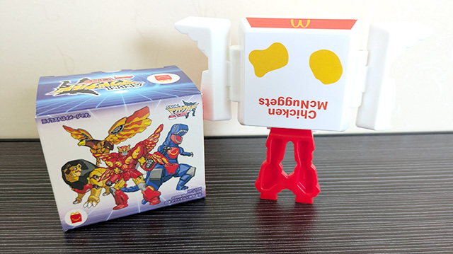 マクドナルド ハッピーセット へんしん！マクドナルドロボ ナゲットロボ 完成 後面