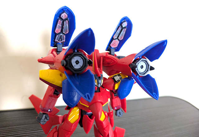 マクロスモデラーズ マクロス7 VF-19改 ファイヤーバルキリー バトロイドモード サウンドブースター装備 斜め 俯瞰