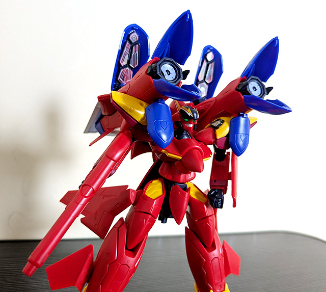 マクロスモデラーズ マクロス7 VF-19改 ファイヤーバルキリー バトロイドモード サウンドブースター装備 斜め 正面側